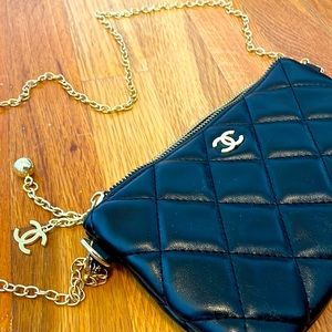 Chanel (faux) Purse Black OS